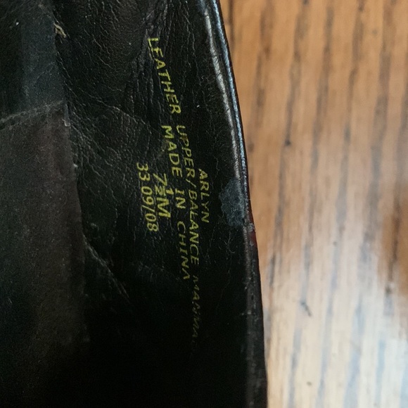 LIZ CLAIBORNE- brown leather upper slingback dress shoes 3” heels - Picture 12 of 12